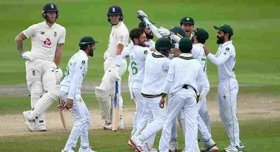 England clean sweep Pakistan 3-0 on Pakistan’s soil.