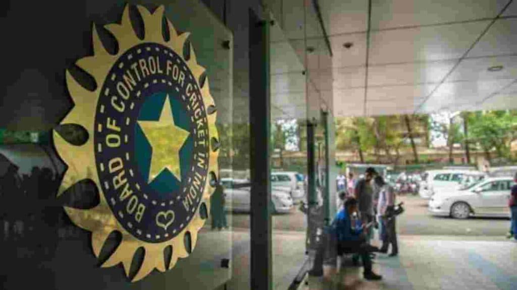 BCCI has fixed the date of interview on December 29 for the selection of the new selection committee.