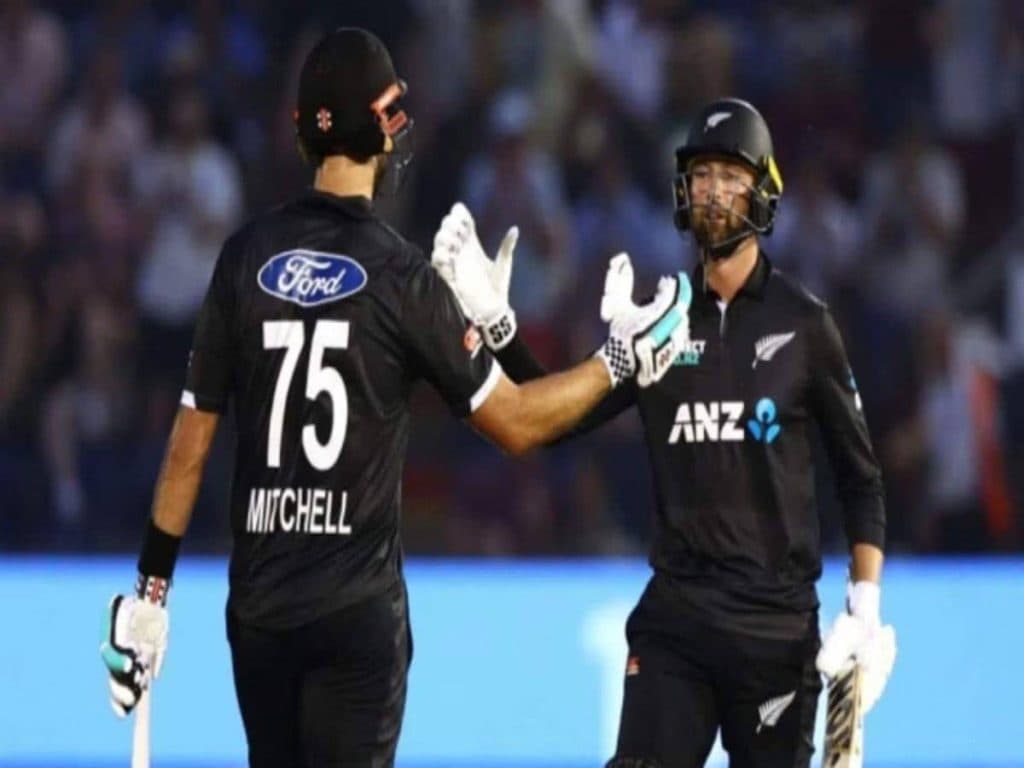 ENG vs NZ 1st ODI: Conway and Mitchell Centuries Secure 8-Wicket Victory