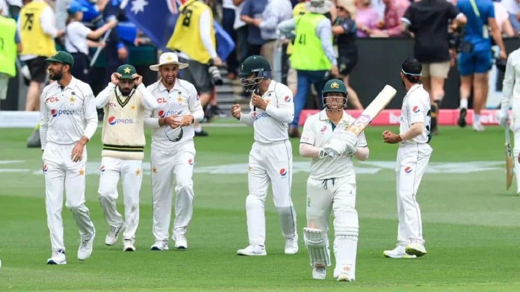 Dazzling Farewell: David Warner Bids Adieu to Test Cricket with Record-breaking Achievements