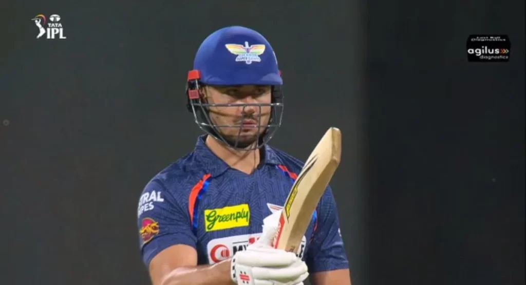 Lucknow beat Mumbai by 4 wickets: Team enters top-3; Stoinis’ half century, Mohsin Khan takes 2 wickets