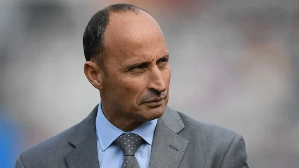 Nasser Hussain’s Humorous Fall in Commentary Box Steals the Spotlight During England vs Sri Lanka Test