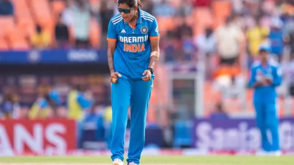 New Zealand Women Beat India by 76 Runs in Second ODI, Series Tied 1-1