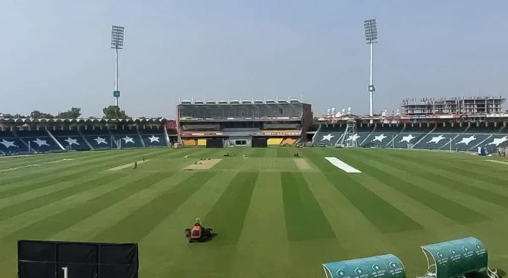 PAK vs SA Pitch Report: Gaddafi Stadium Conditions, Weather & Toss Prediction – 1st Test 2025