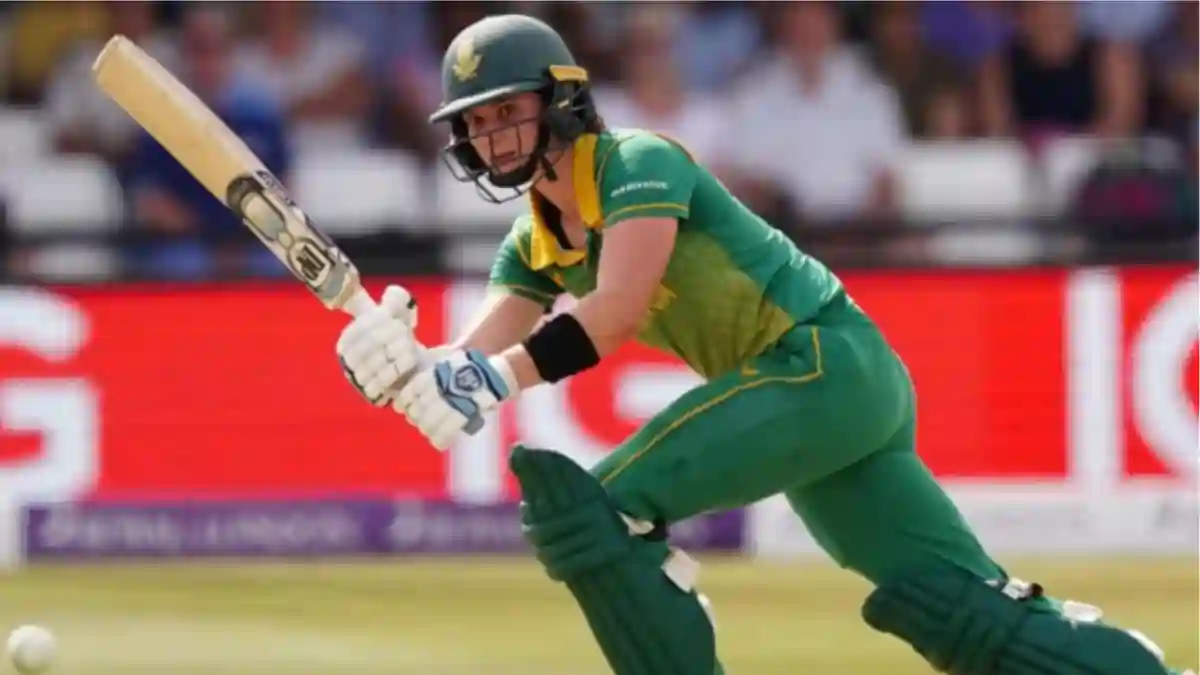 SA-W vs SL-W Dream11 Prediction Today 3rd ODI Match of the Sri Lanka Women's tour of South Africa 2024. This match will be hosted at Senwes Park, Potchefstroom, scheduled for 17th Apr 2024, at 05:30 PM IST. South Africa Women (SA-W) vs Sri Lanka Women (SL-W) match In-depth match analysis & Fantasy Cricket Tips. Get venue stats for the Senwes Park, Potchefstroom pitch report.