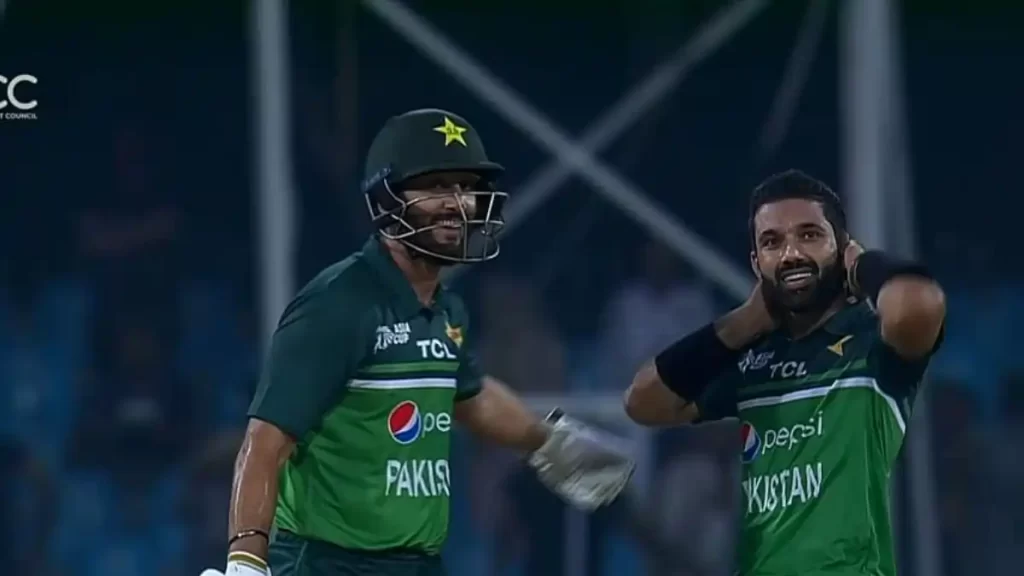 Pakistan vs Hong Kong (2022, Sharjah) – 193/2