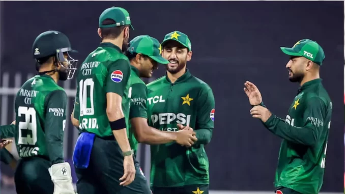 IND vs PAK Top Bowlers Prediction - Who Will Take More Wickets Today? | Asia Cup 2025 Final